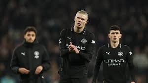 德媒：诺伊尔很可能缺席首回合战国米，也可能赶