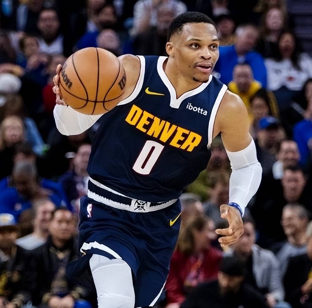 背负压力的 背负压力的